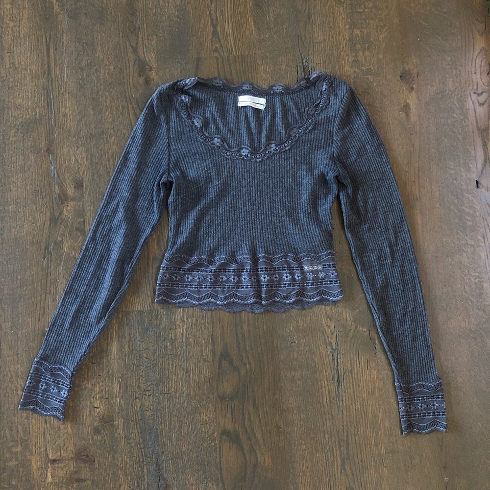 Urban Top ❤️SOLD❤️